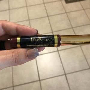 Plum Lipsense